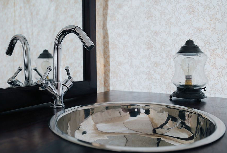 Wash Basin in Deluxe Room